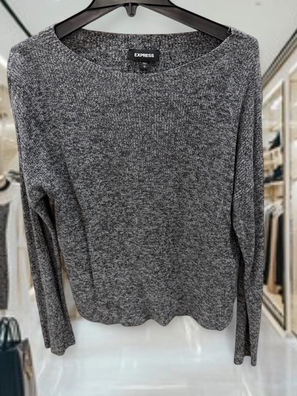 Express Women's Gray Long-Sleeve Knit Sweater Sz Large